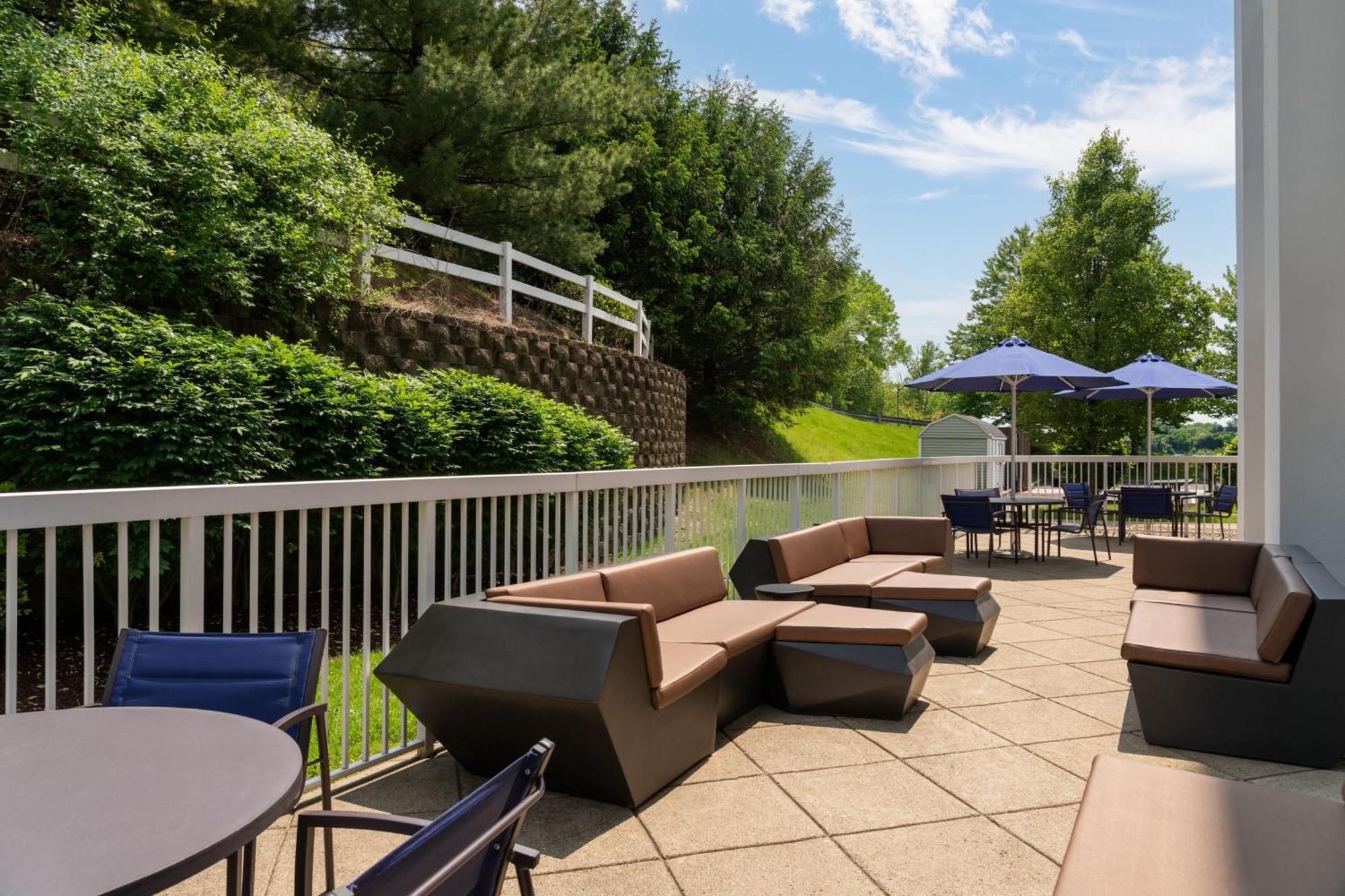 Springhill Suites West Mifflin Exteriér fotografie